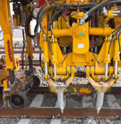 大型養(yǎng)路搗固機作業(yè)應遵守的規(guī)定